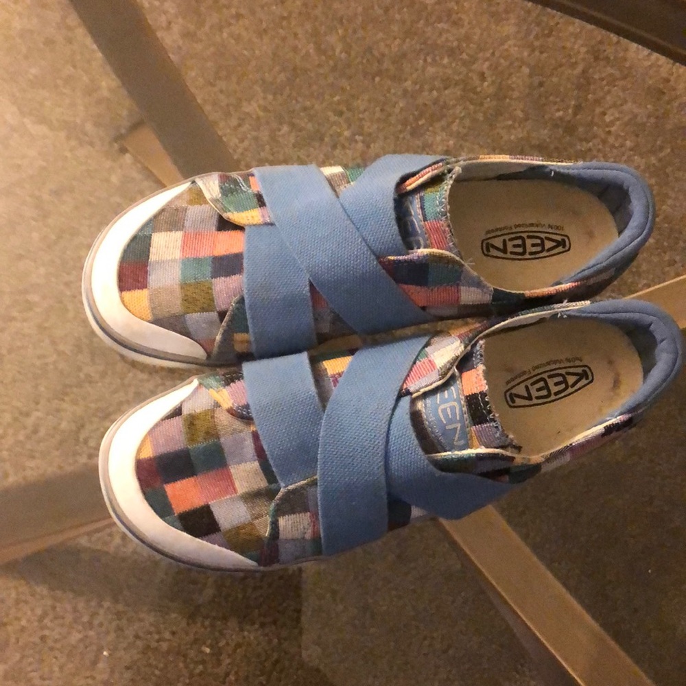 Women’s Keen Alsa Canvas Sneakers